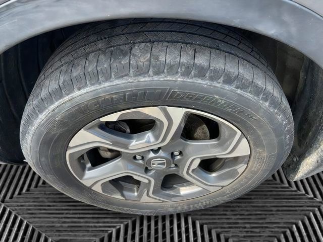 Used 2017 Honda CR-V EX image 9