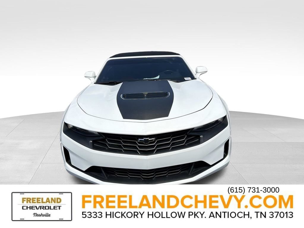Used 2020 Chevrolet Camaro LT w/ Technology Package RWD image 9