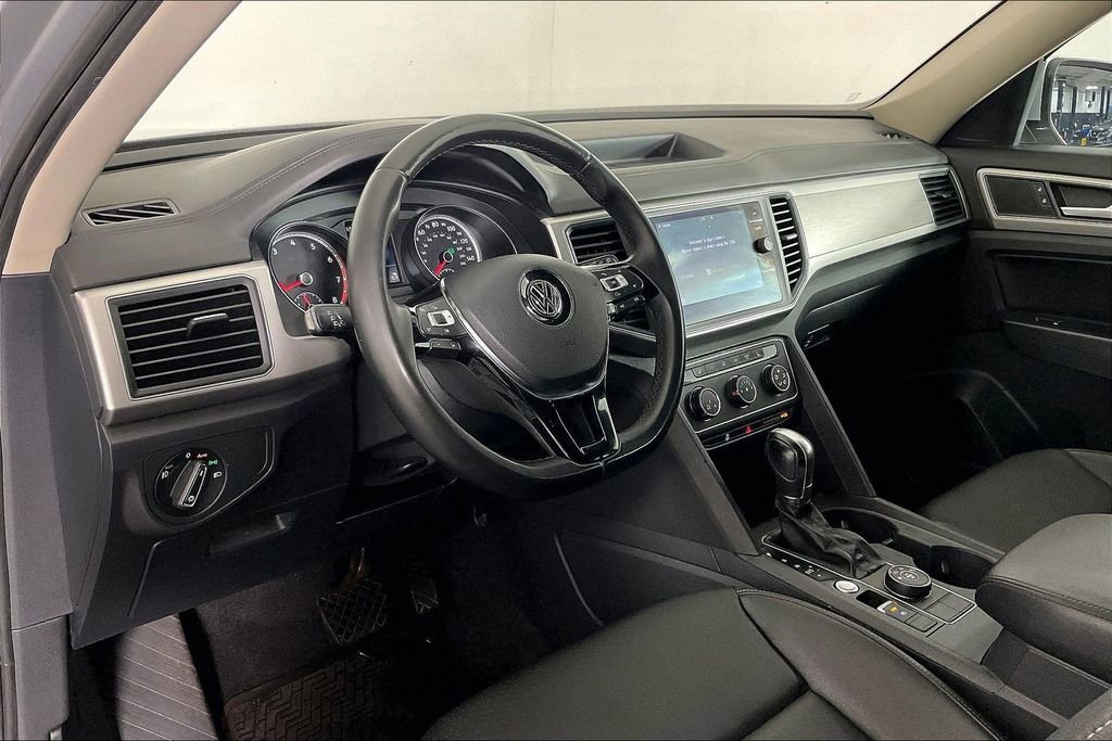 Used 2018 Volkswagen Atlas SE AWD/4WD image 18