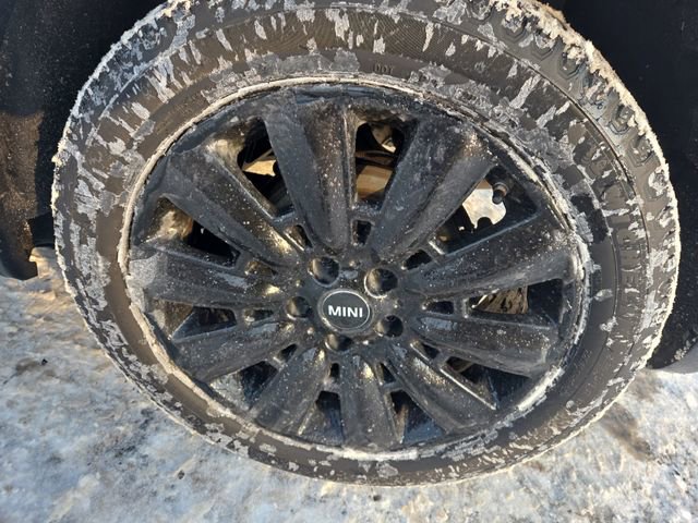 Used 2019 MINI Cooper Countryman S w/ Premium Package image 19