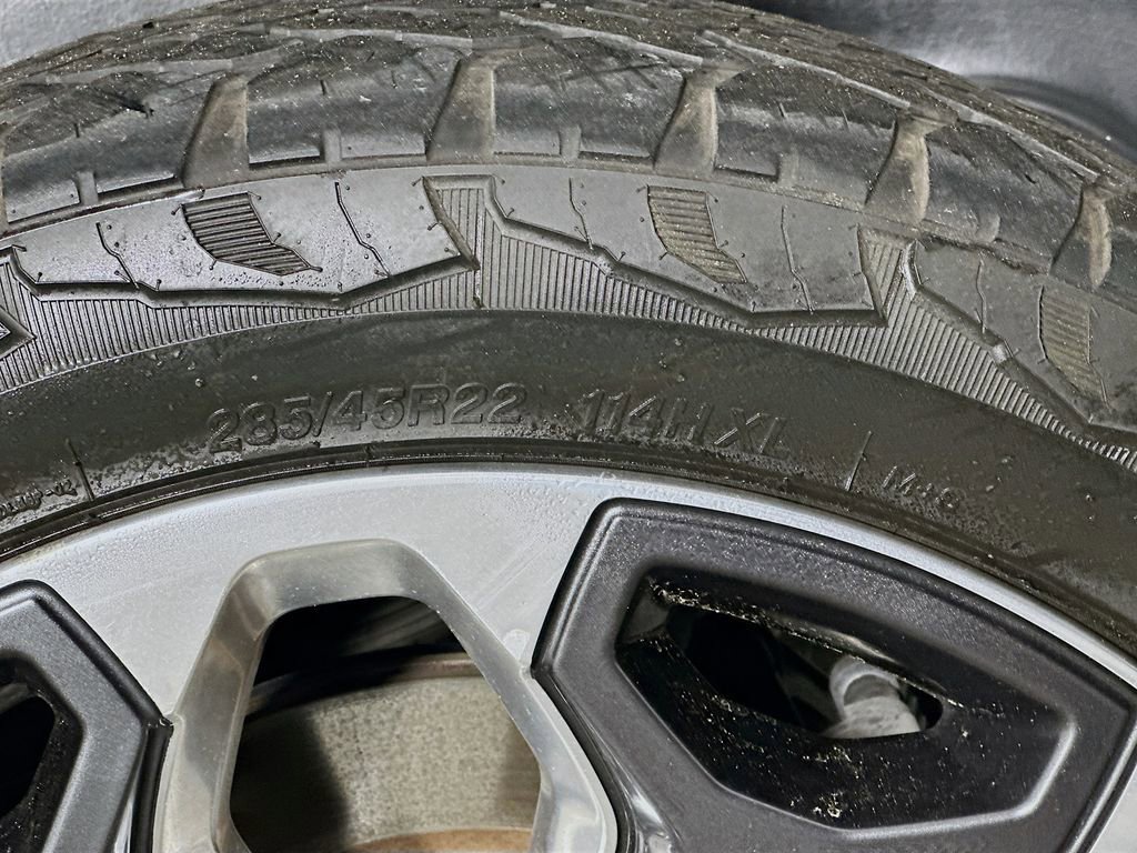 Used 2019 RAM 1500 Limited image 32