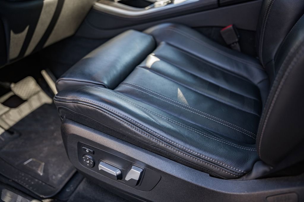 Used 2022 BMW X5 xDrive40i AWD/4WD image 34