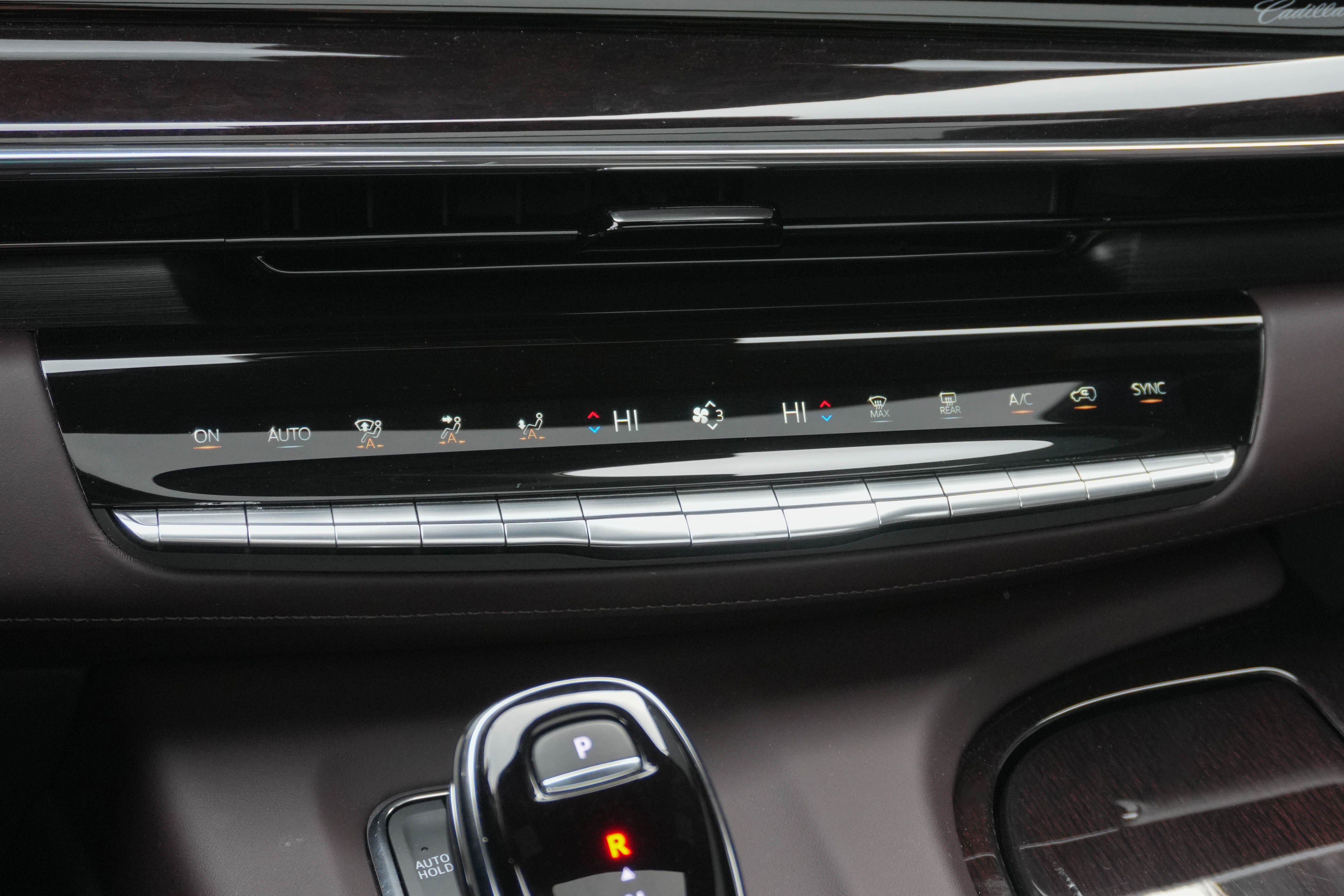 Used 2024 Cadillac Escalade Sport Platinum image 24