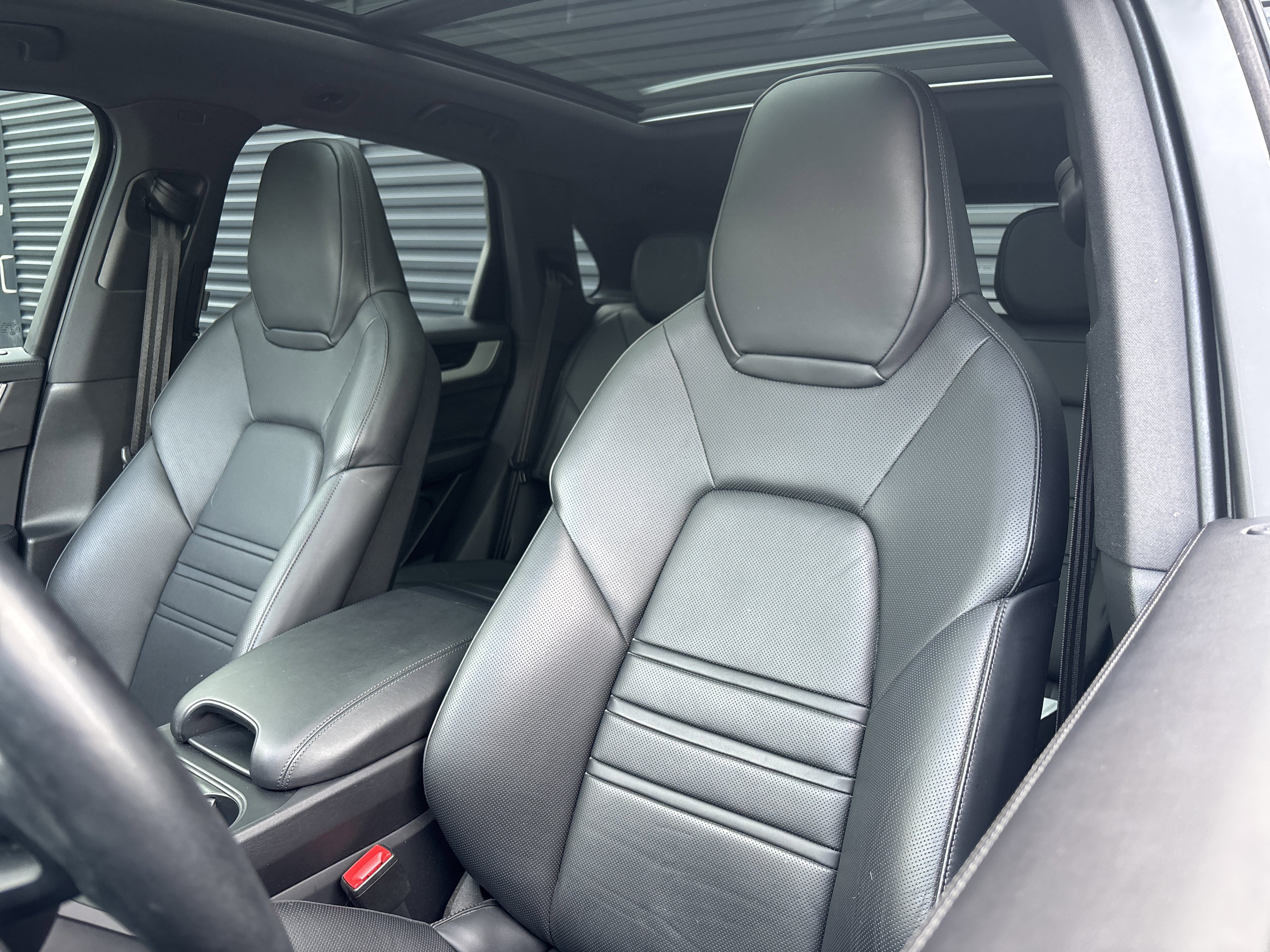 Certified 2024 Porsche Cayenne S image 23