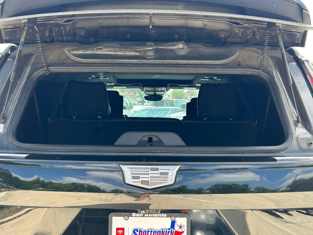 Used 2021 Cadillac Escalade ESV Sport Platinum w/ LPO, ONYX Package AWD/4WD image 18