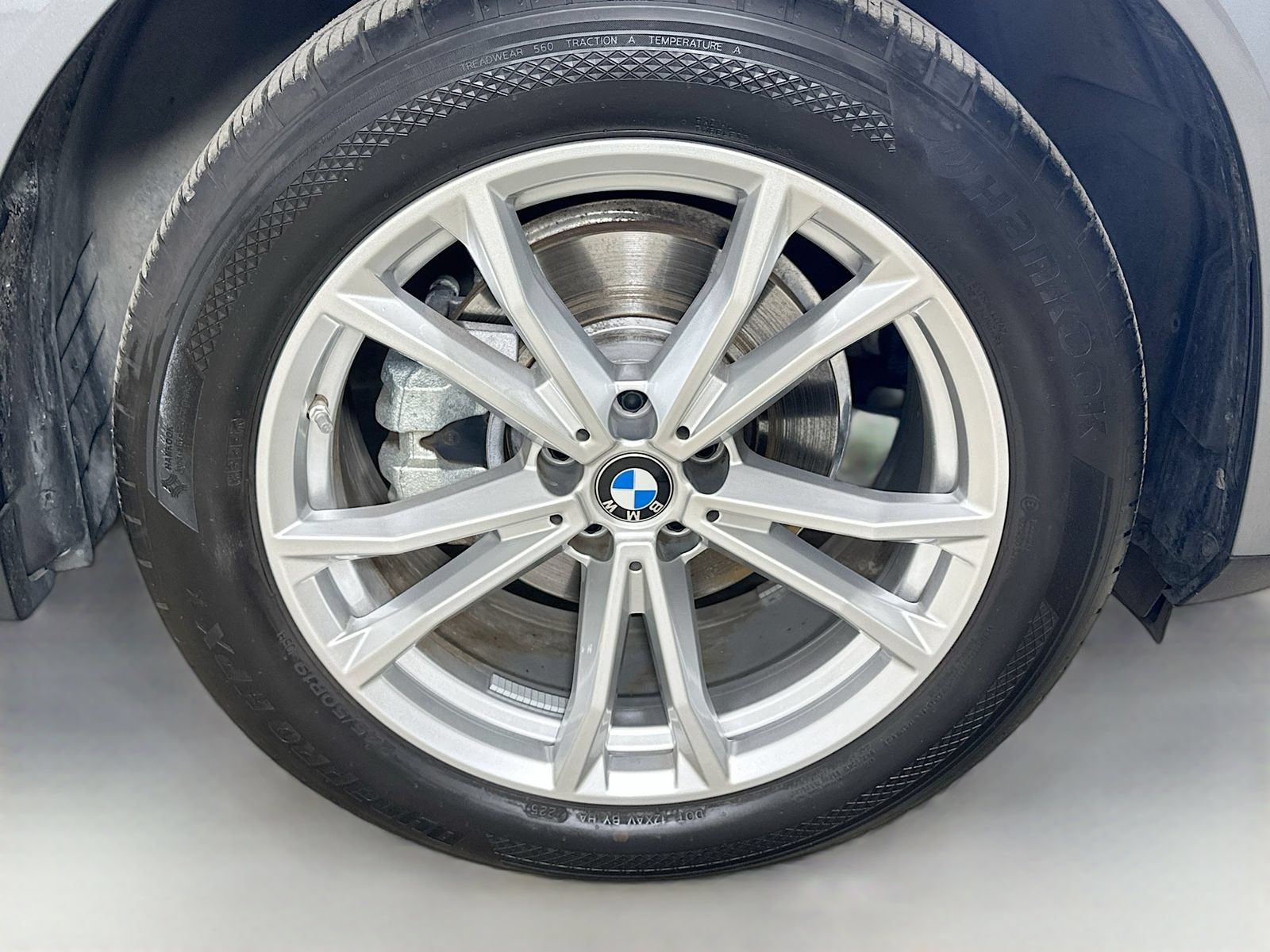 Used 2025 BMW X3 xDrive30i AWD/4WD image 10