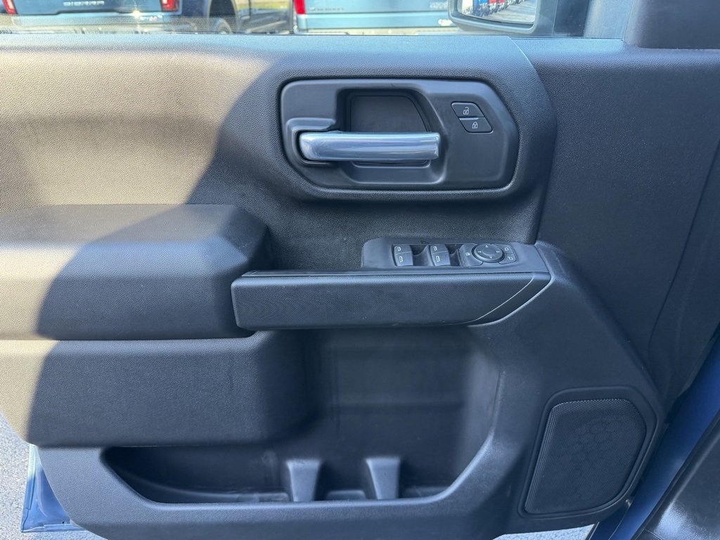 Used 2024 Chevrolet Silverado 2500 Custom image 28