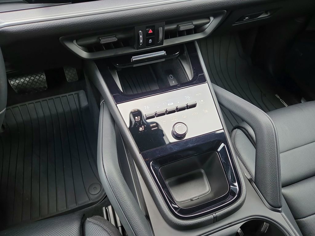 Certified 2026 Porsche Cayenne image 14