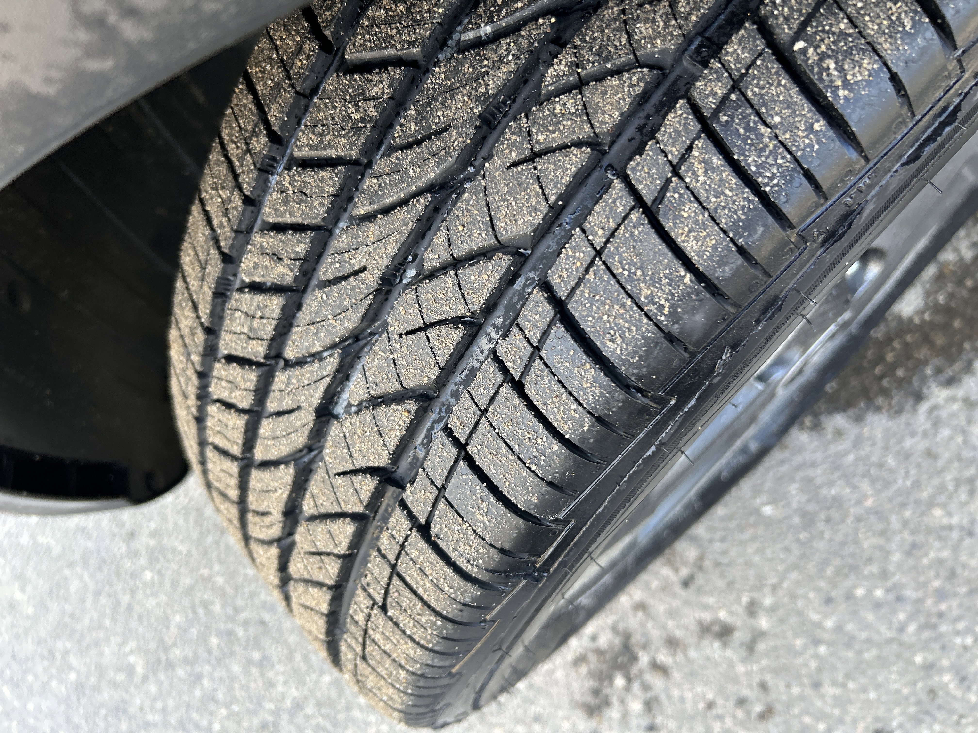 Certified 2024 Hyundai Venue SEL image 13