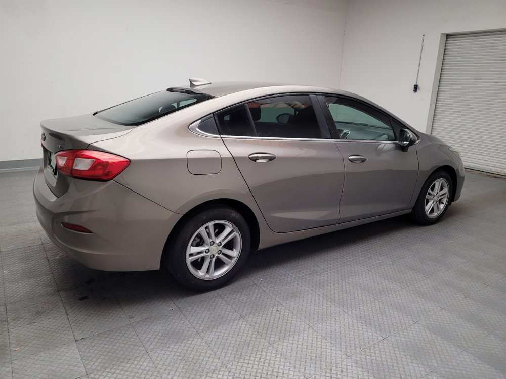 Used 2017 Chevrolet Cruze LT w/ Convenience Package image 10