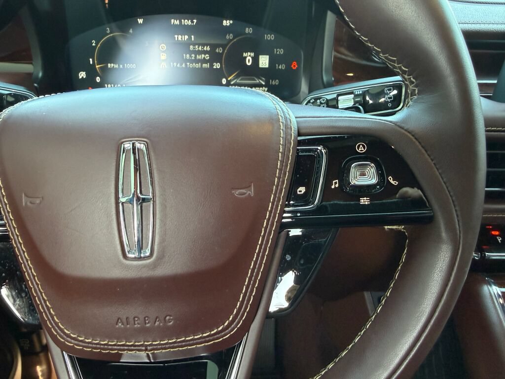 Used 2024 Lincoln Aviator Black Label w/ Dynamic Handling Package AWD/4WD image 19