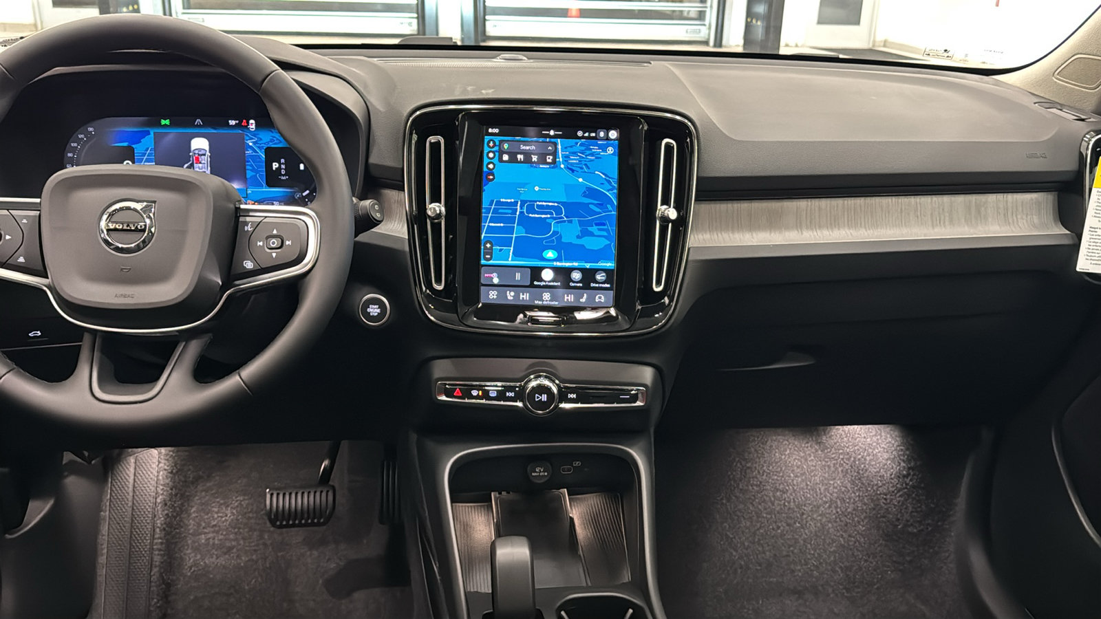 New 2026 Volvo XC40 B5 Core w/ Protection Package Premier AWD/4WD image 11