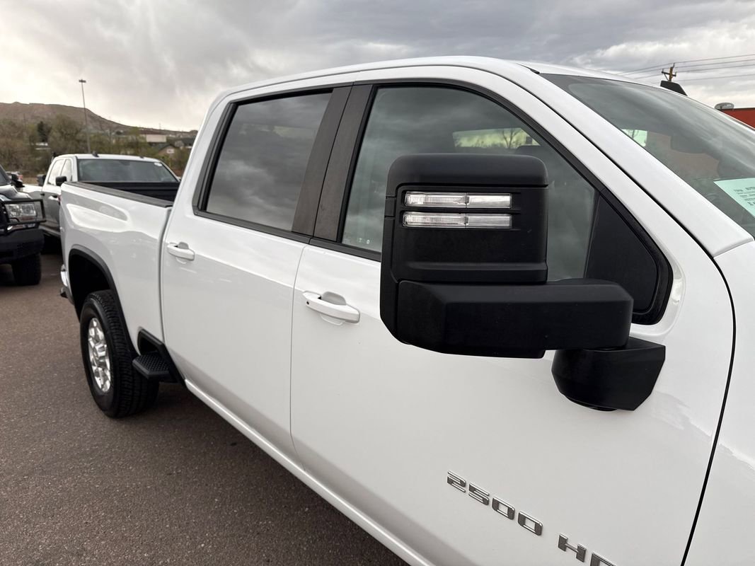 Used 2024 Chevrolet Silverado 2500 LT image 16