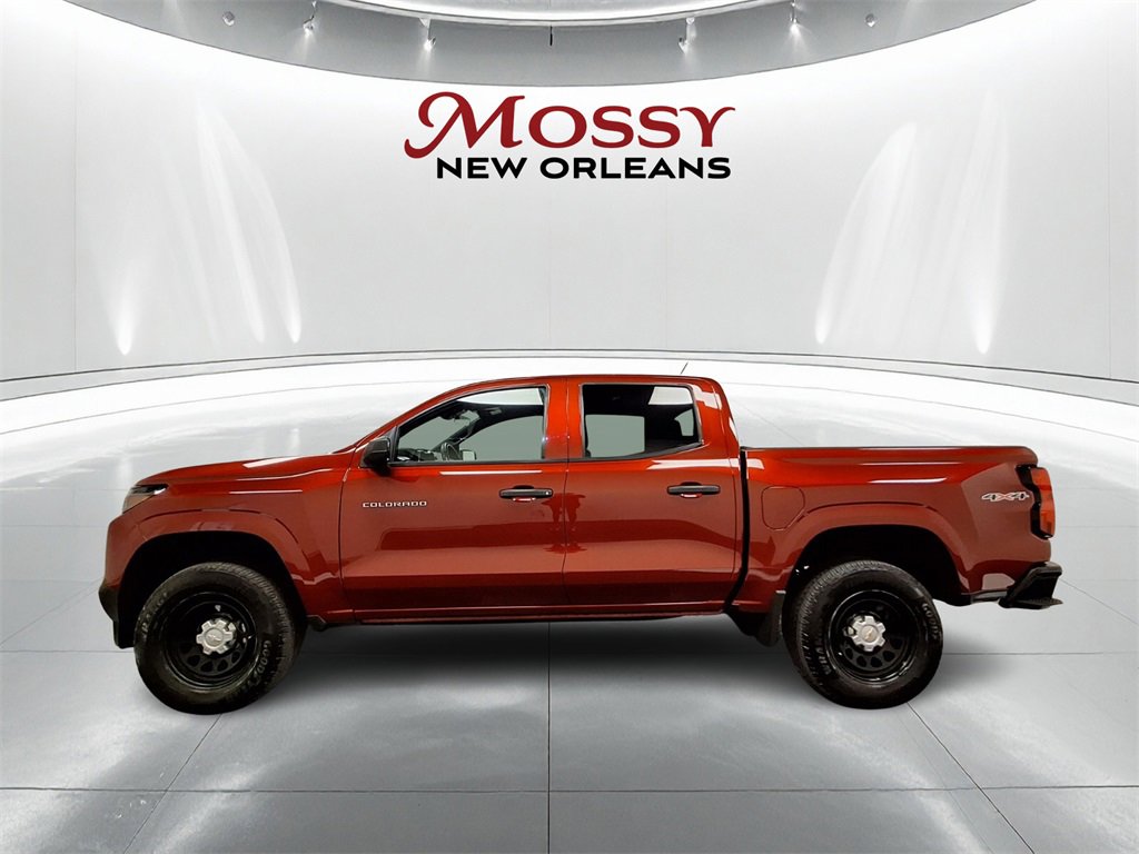 Used 2023 Chevrolet Colorado W/T image 8
