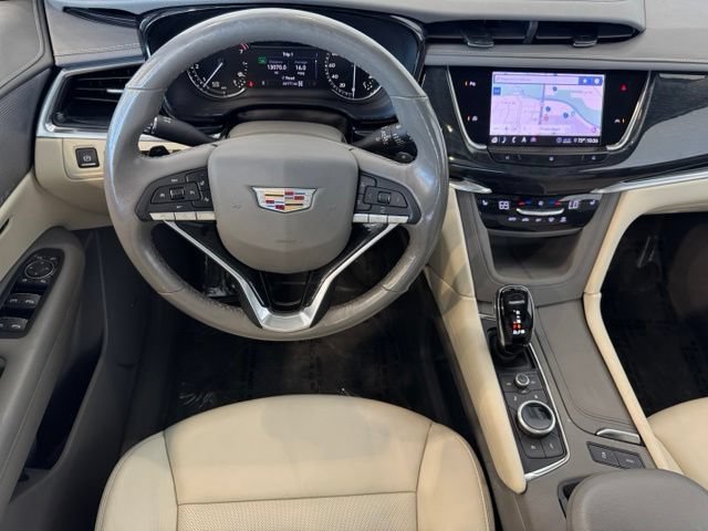 Used 2020 Cadillac XT6 Premium Luxury AWD/4WD image 18
