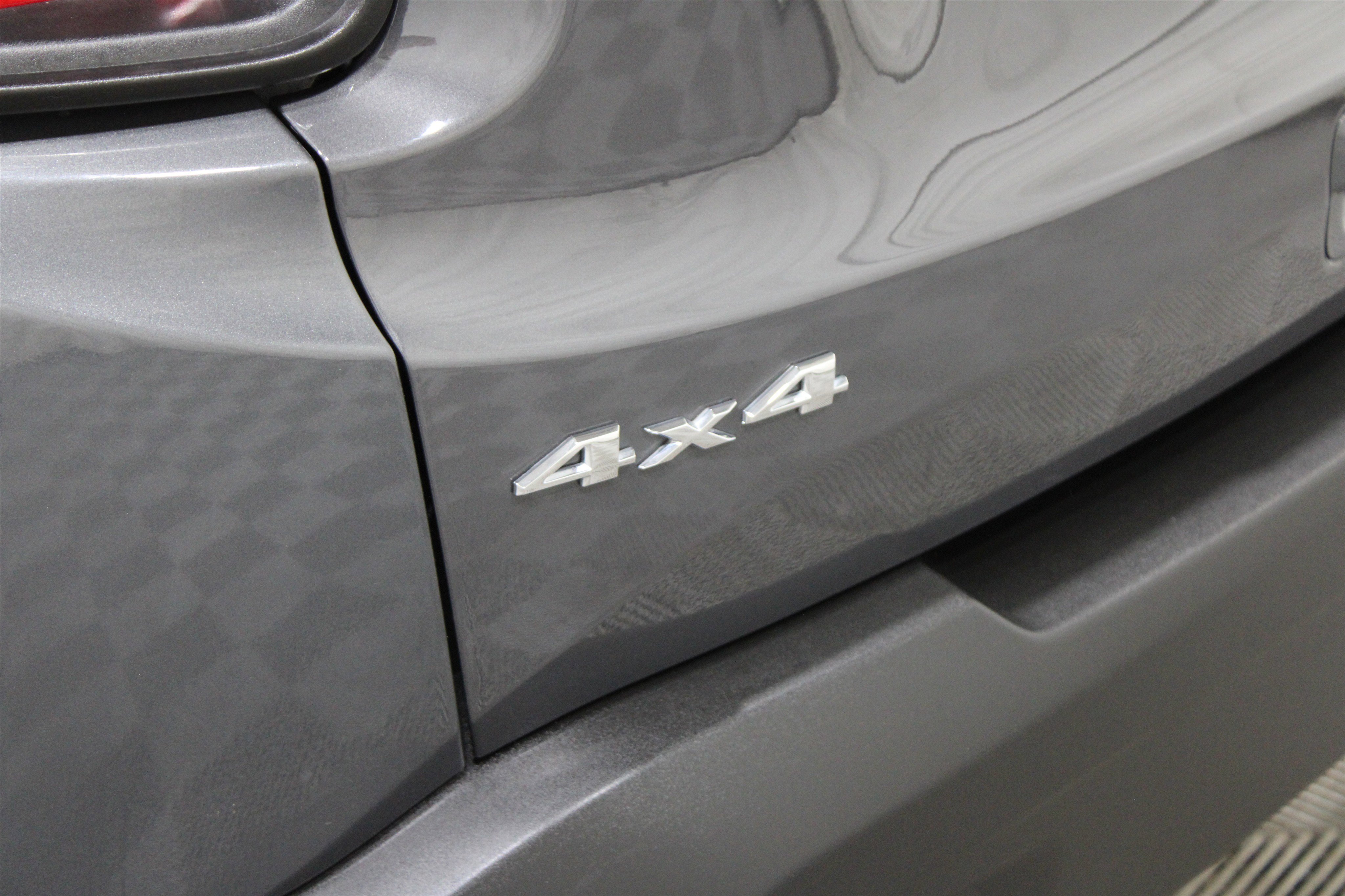 Used 2023 Jeep Renegade Limited image 36