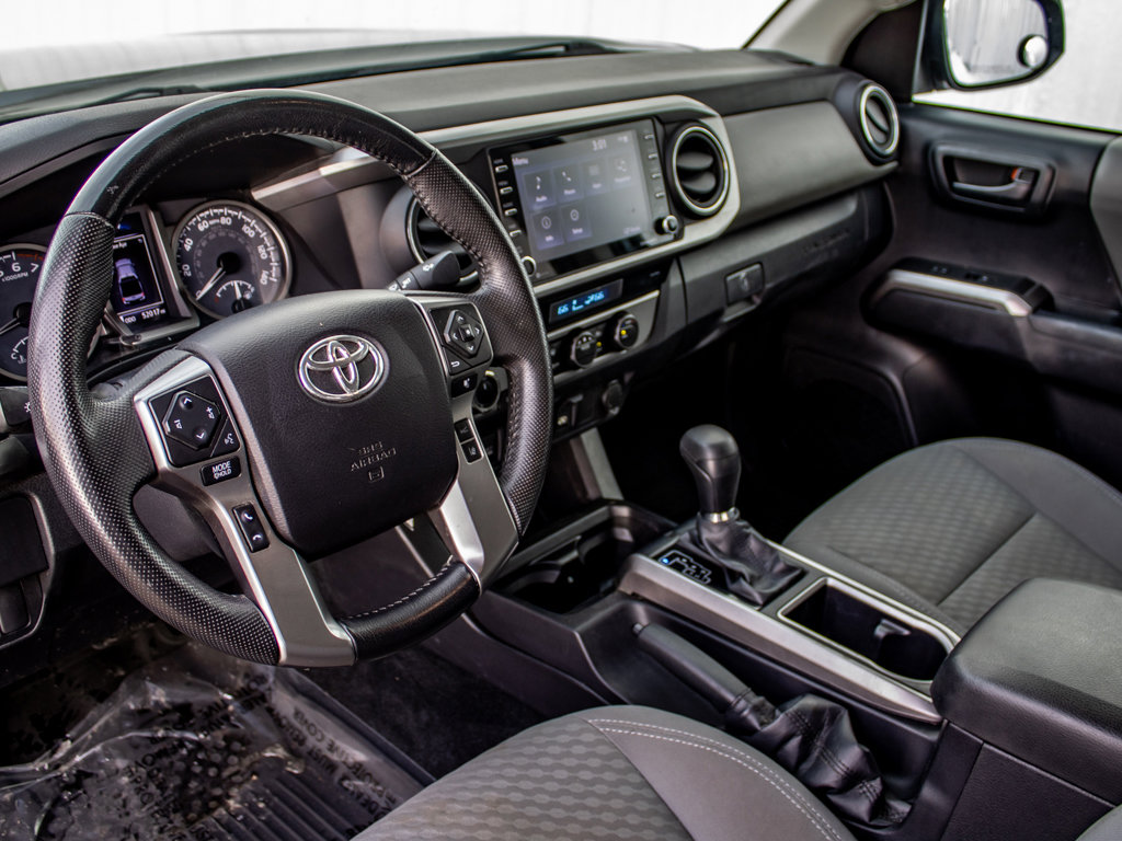 Used 2021 Toyota Tacoma SR5 image 20