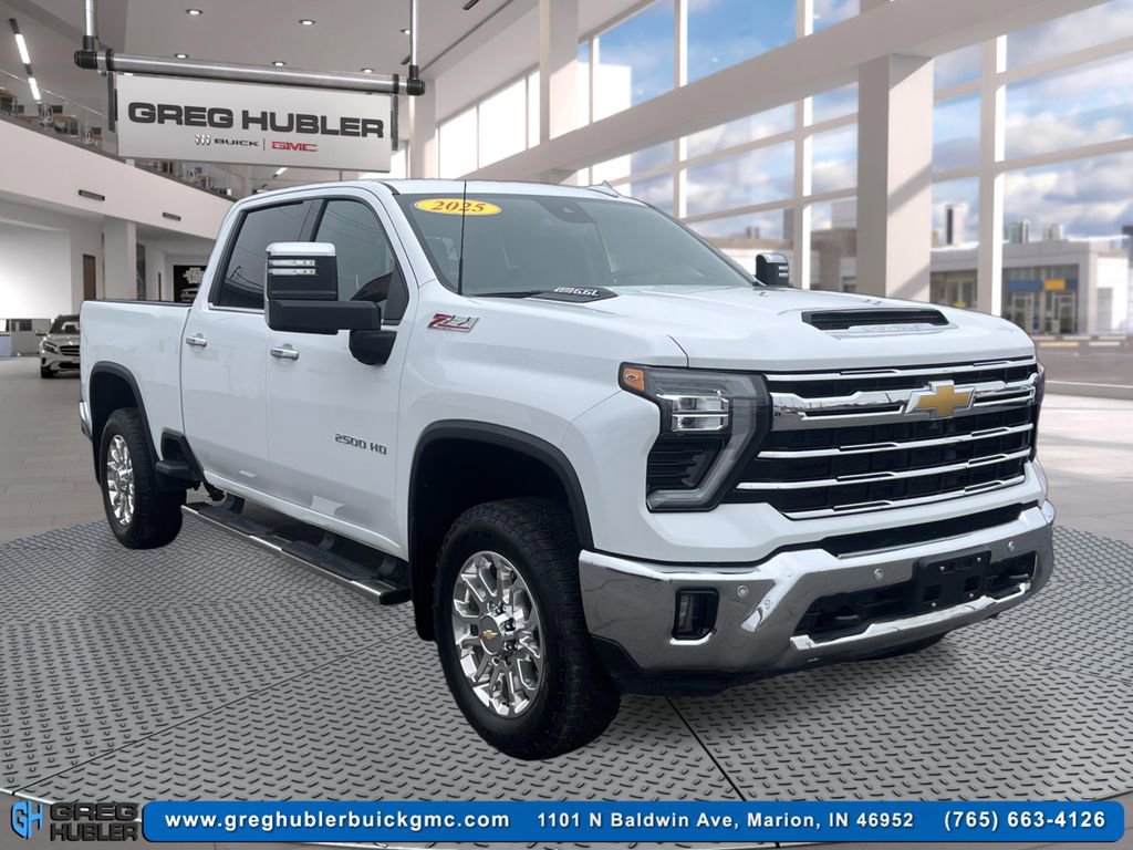 Used 2025 Chevrolet Silverado 2500 LTZ w/ LTZ Premium Package image 3
