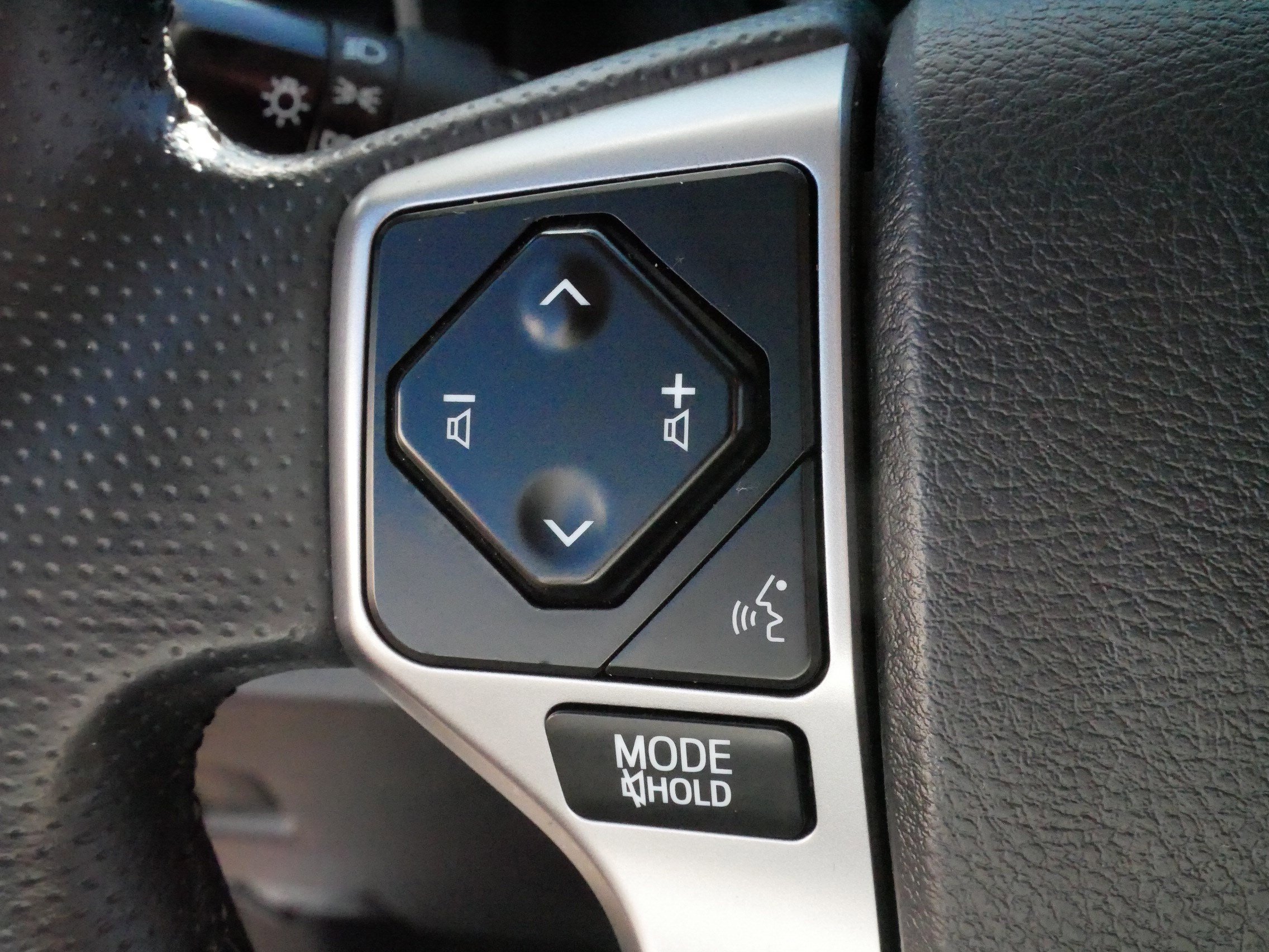 Used 2021 Toyota 4Runner SR5 Premium image 26