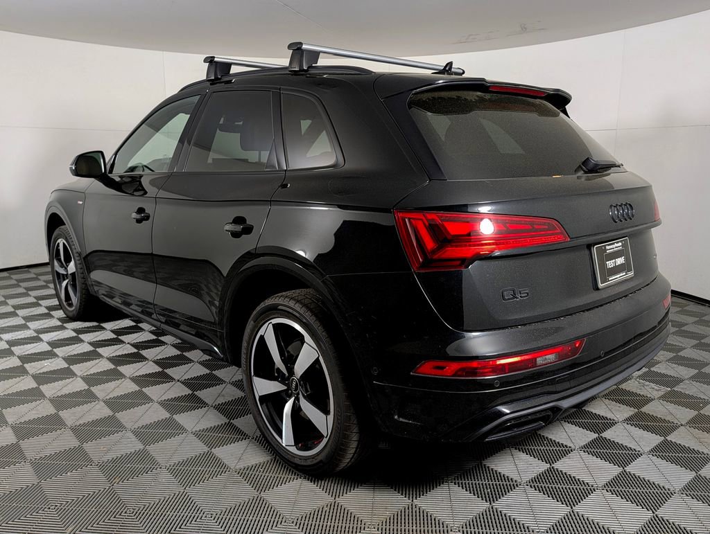 Used 2023 Audi Q5 2.0T Prestige image 3