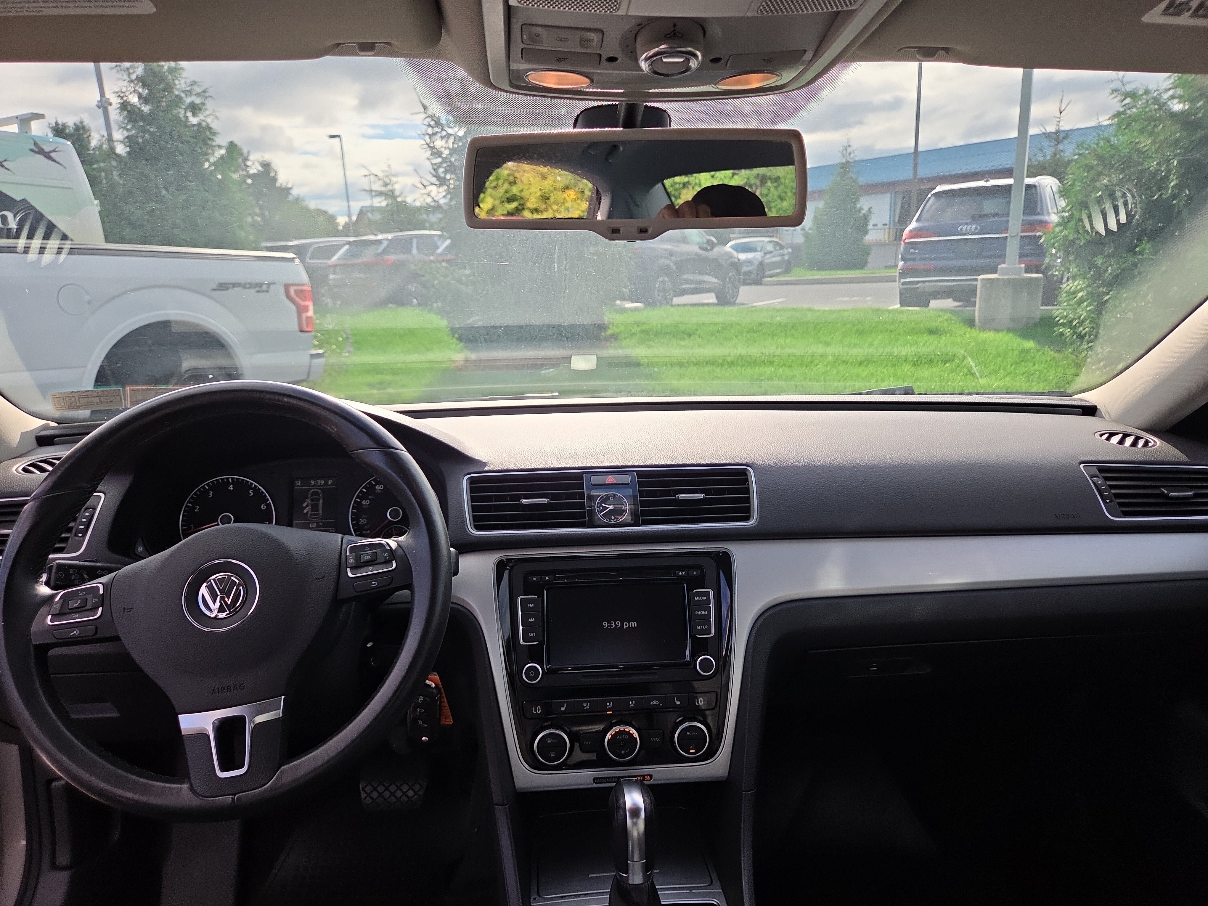 Used 2012 Volkswagen Passat 2.5 SE FWD image 5