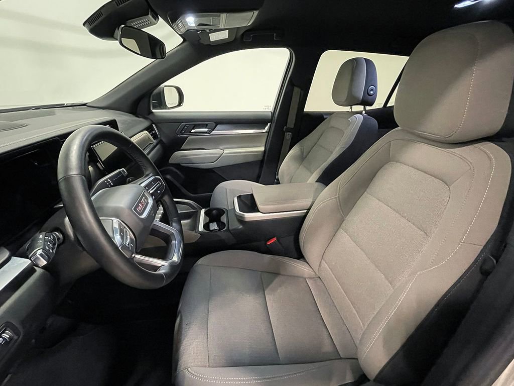 Used 2026 GMC Terrain Elevation image 3