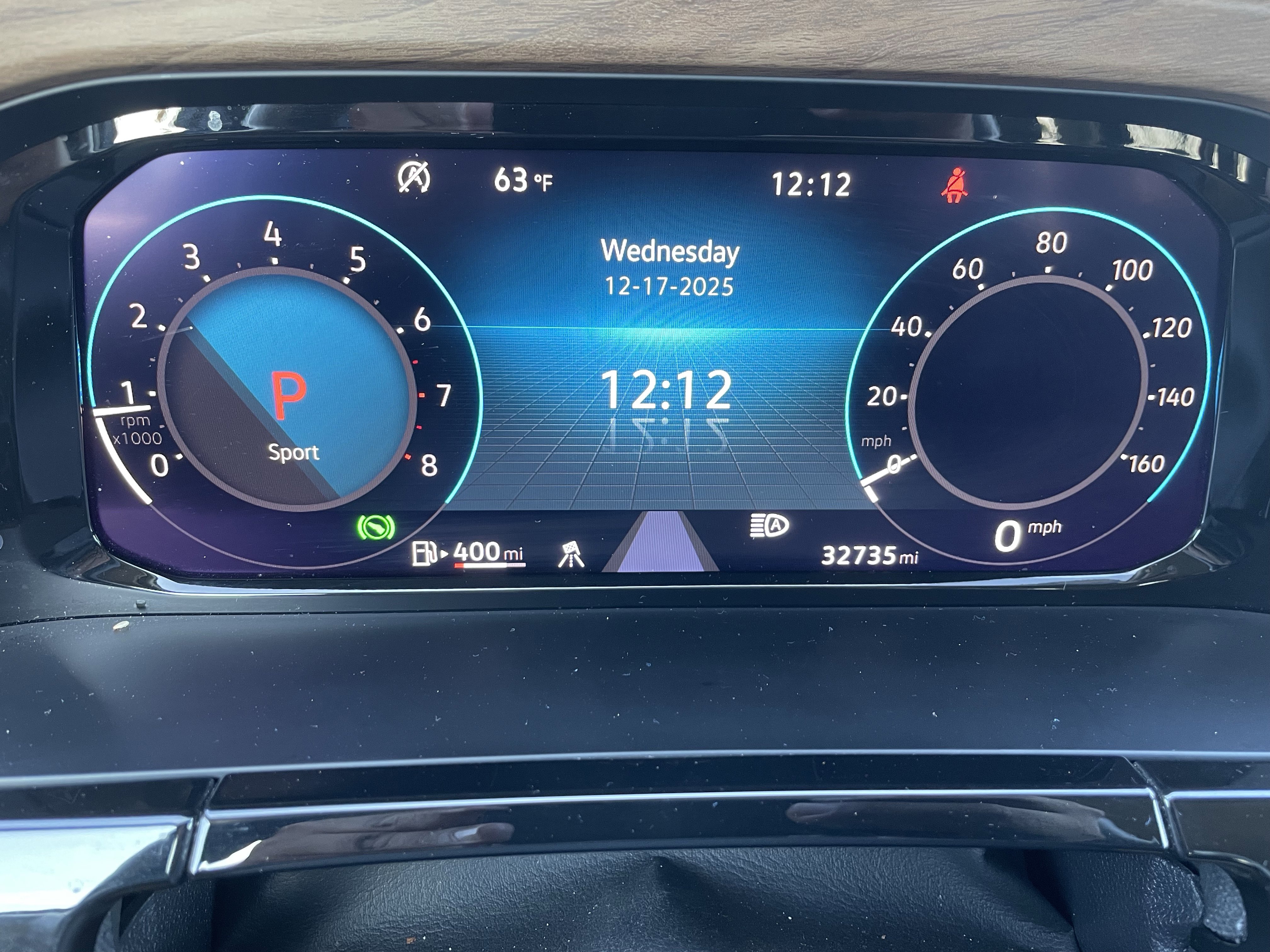 Used 2025 Volkswagen Atlas SE image 30