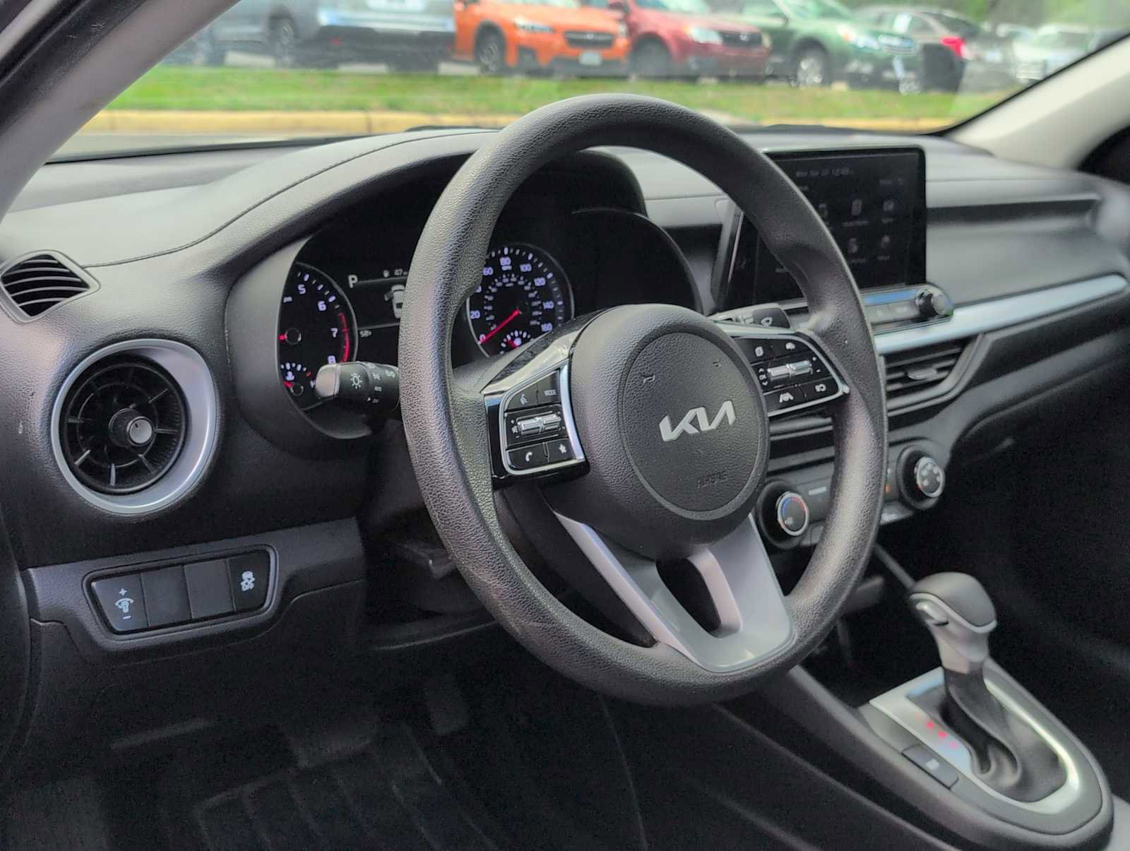 Used 2023 Kia Forte LXS FWD image 10