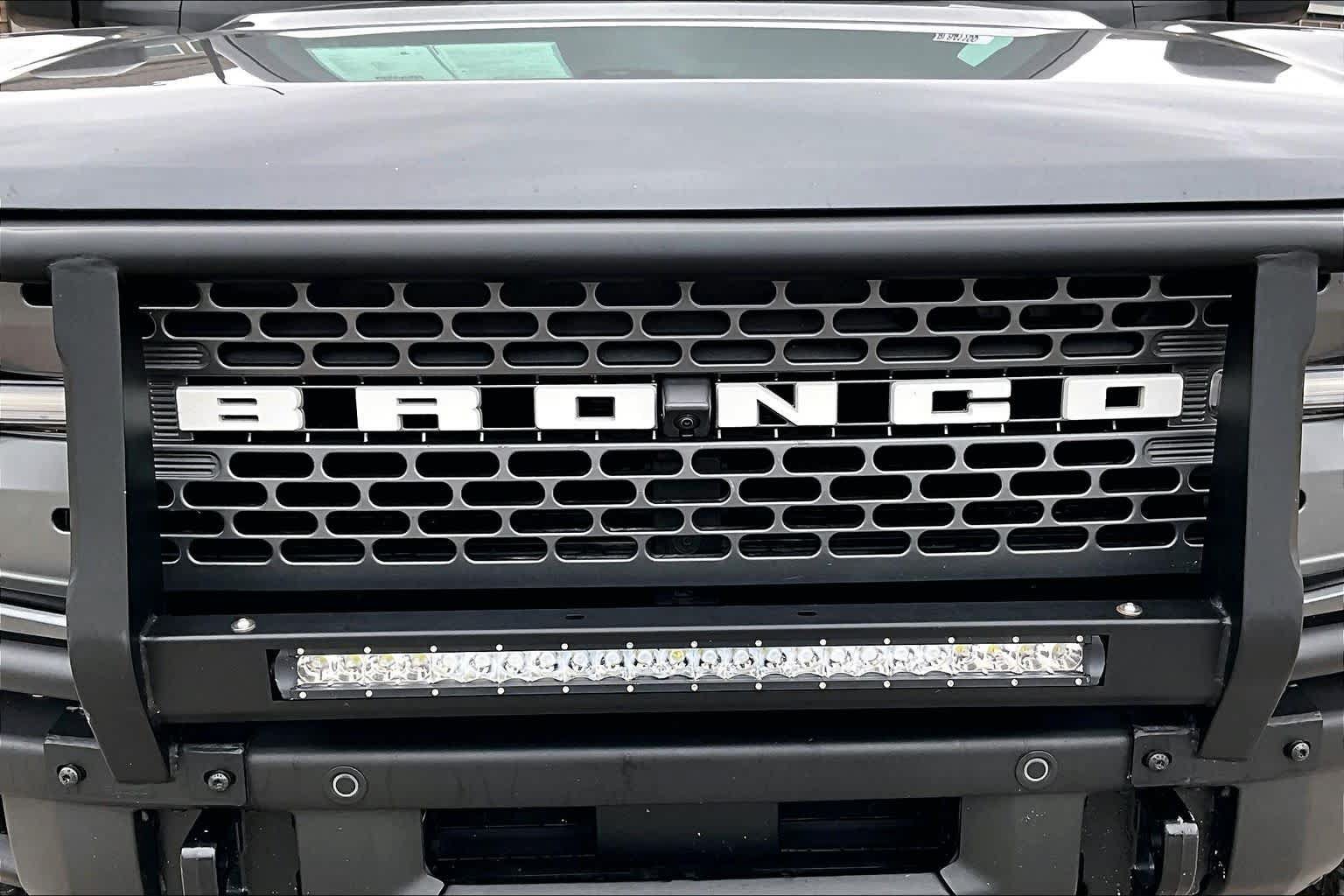 Used 2023 Ford Bronco Badlands w/ Sasquatch Package AWD/4WD image 10