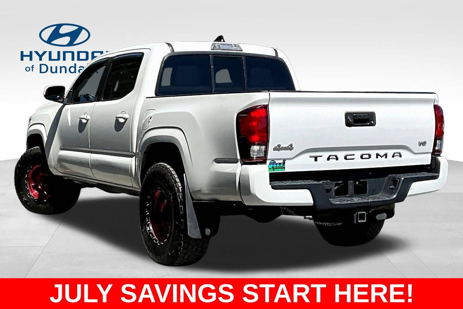 Used 2021 Toyota Tacoma SR AWD/4WD image 5