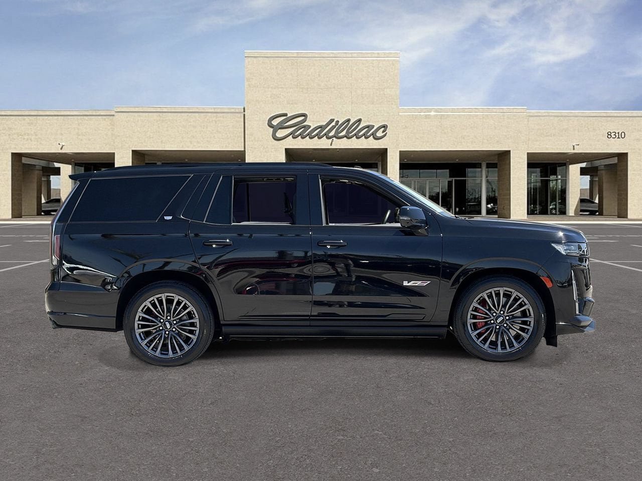 Certified 2024 Cadillac Escalade V w/ Heavy-Duty Trailer Package AWD/4WD image 4