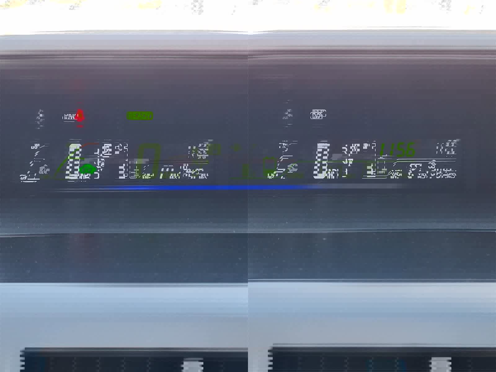 Used 2014 Toyota Prius V Five image 16