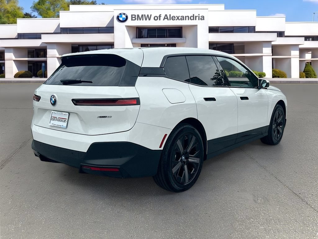 Certified 2024 BMW iX xDrive50 AWD/4WD image 7