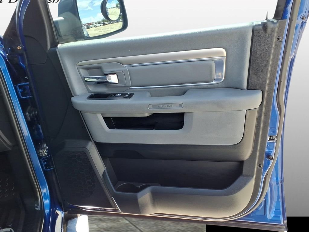 Used 2017 RAM 1500 Big Horn AWD/4WD image 10