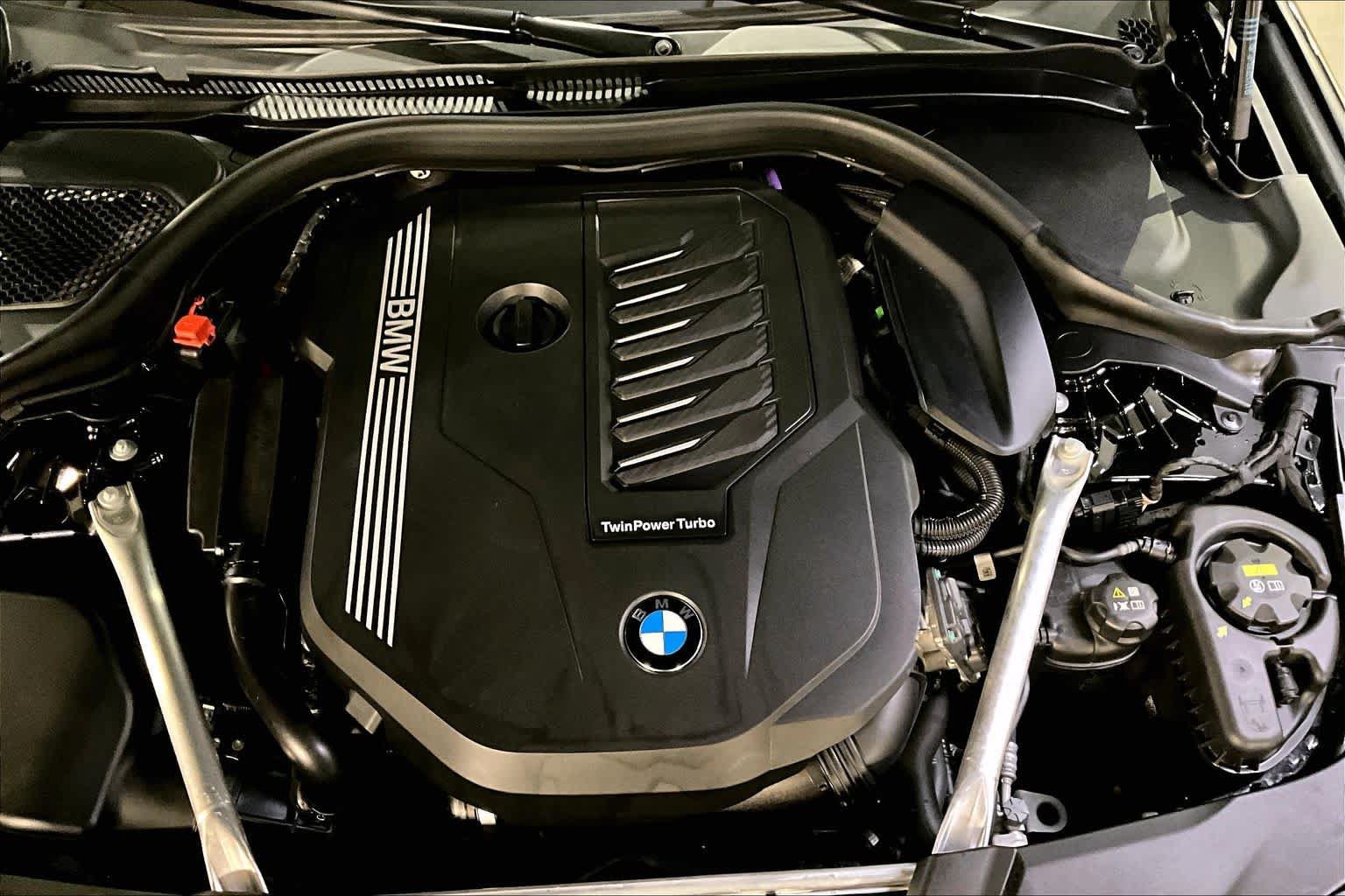 Certified 2023 BMW 540i xDrive w/ M Sport Package AWD/4WD image 30