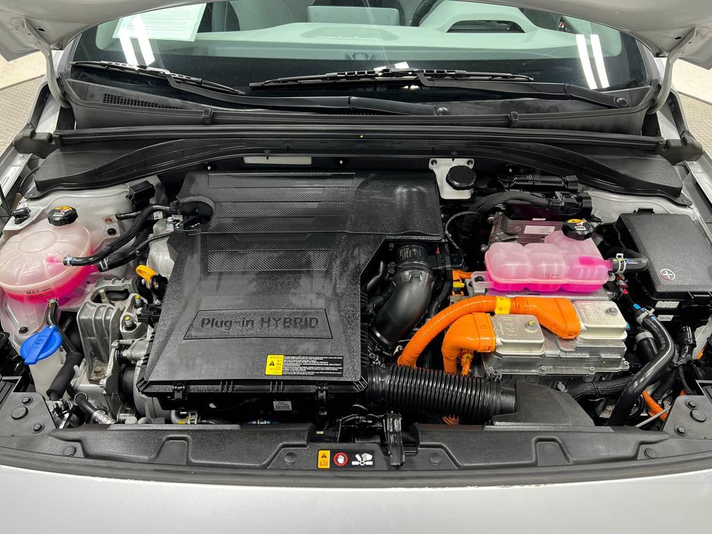 Used 2020 Hyundai Ioniq Limited FWD image 28