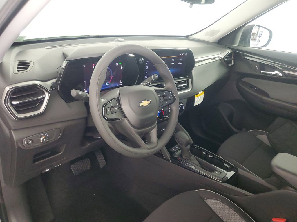 New 2026 Chevrolet TrailBlazer LS image 11