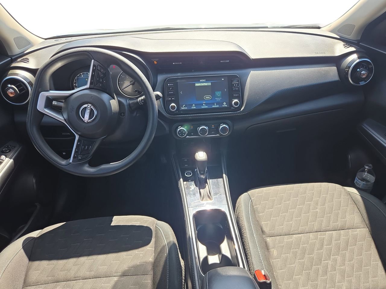 Used 2024 Nissan Kicks SV FWD image 9