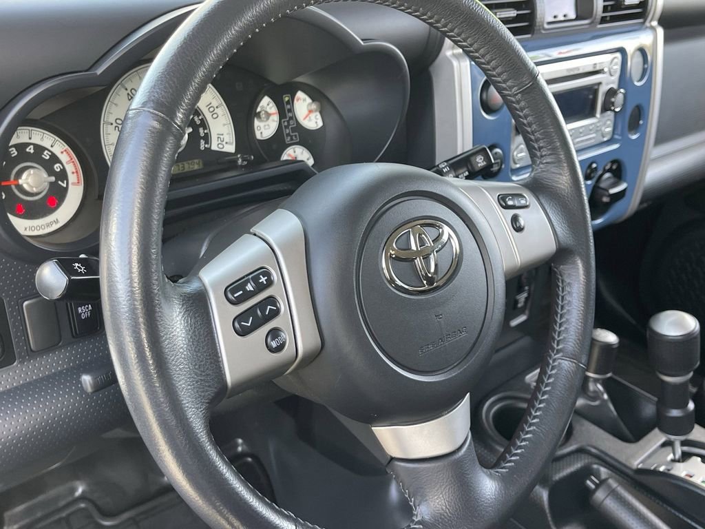 Used 2013 Toyota FJ Cruiser 4WD w/ Upgrade Pkg image 22