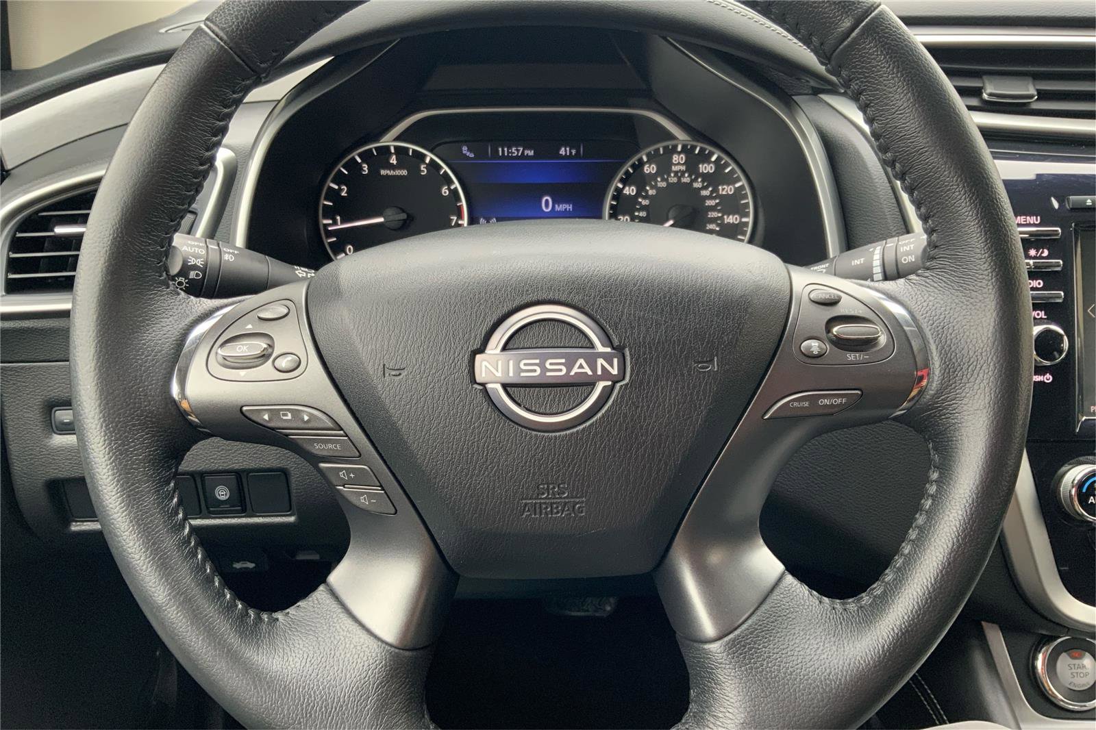 Used 2023 Nissan Murano SV AWD/4WD image 16