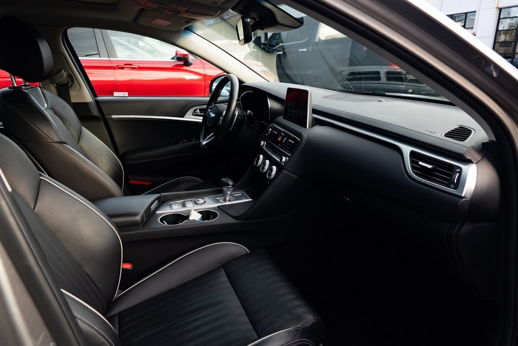 Used 2021 Genesis G70 2.0T w/ Elite Package image 26