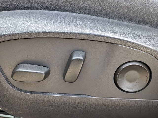 Used 2024 Chevrolet Traverse RS w/ LPO, Floor Liner Package FWD image 23