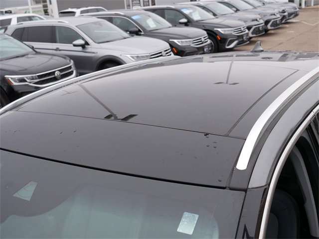 Used 2022 Lincoln Corsair AWD w/ Premium Package image 11