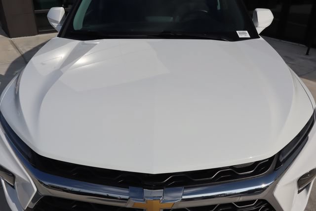 Used 2025 Chevrolet Blazer LT AWD/4WD image 17
