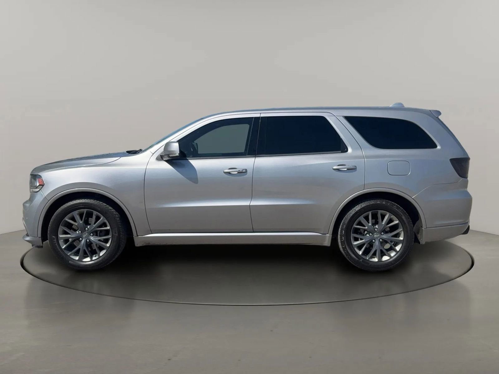 Used 2017 Dodge Durango R/T AWD/4WD image 2