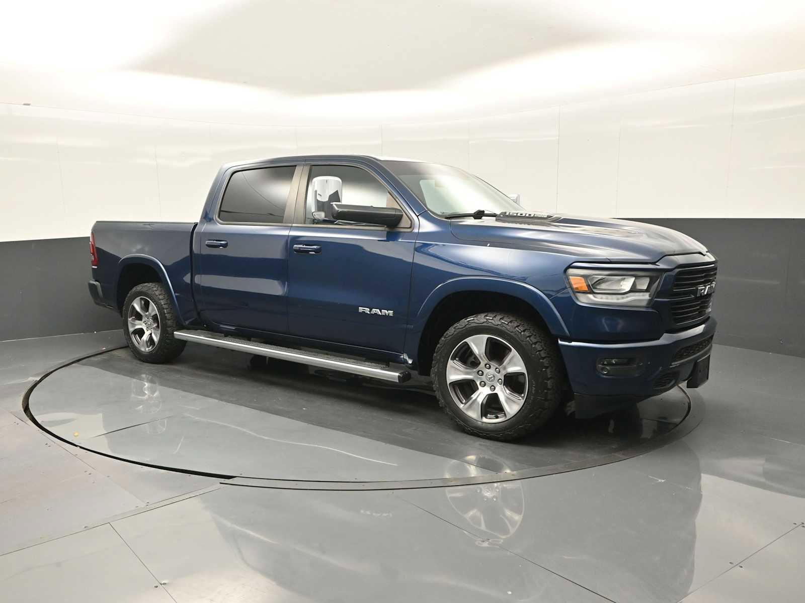 Used 2019 RAM 1500 Laramie w/ Sport Appearance Package