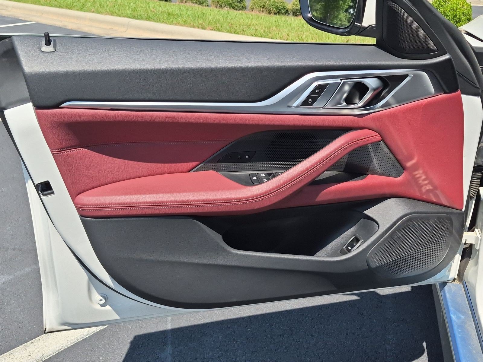 Used 2023 BMW i4 eDrive40 RWD image 14