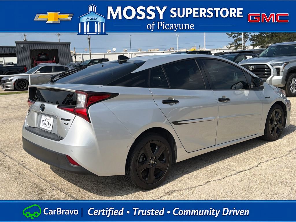 Used 2022 Toyota Prius FWD image 6