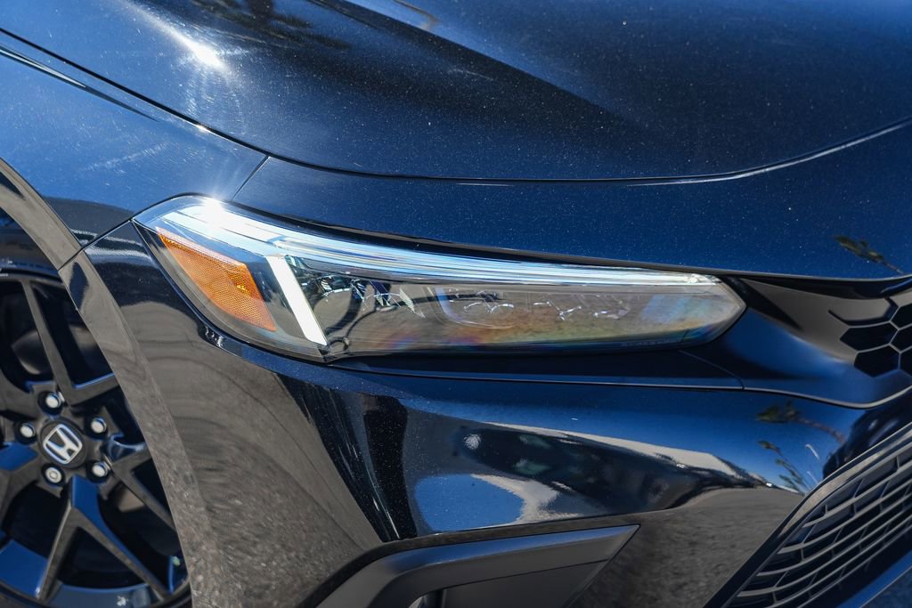 Used 2024 Honda Civic Sport image 2