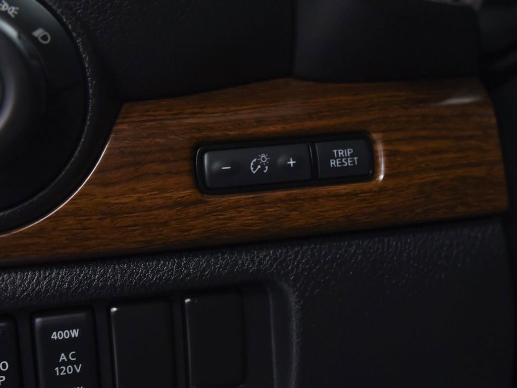 Used 2021 Nissan Titan Platinum Reserve w/ Moonroof Package AWD/4WD image 27
